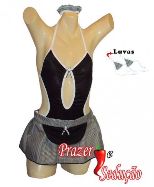 Emprega de body e saia